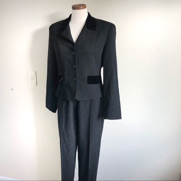 Vintage 80’s Burberry Black Blazer Pants Set 100% Wool - Picture 5 of 10